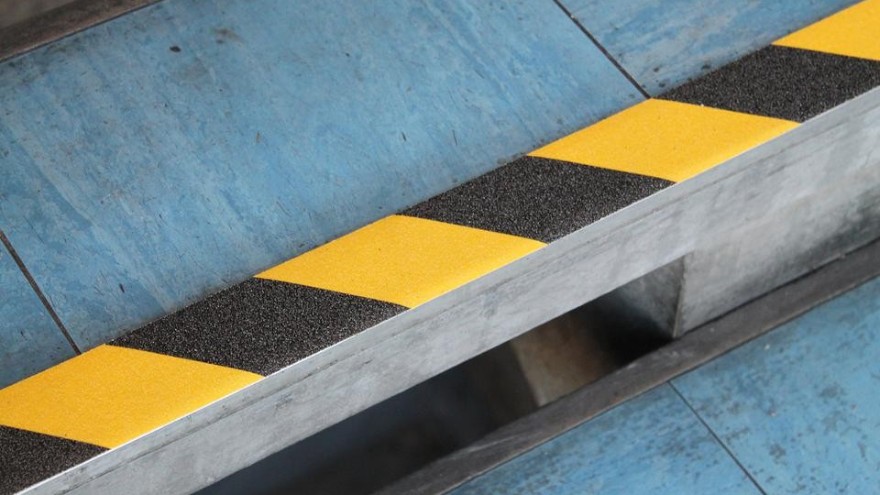 防滑膠帶哪里有賣？廠家定制銷售【昆山玉寰】