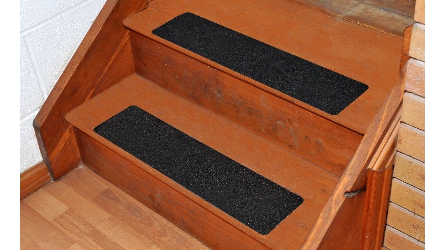 樓梯防滑膠帶，樓梯濕滑處理的新方式！