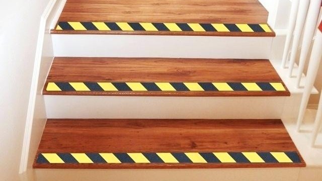 防滑膠帶要怎么貼？-防滑膠帶直銷廠家【昆山玉寰】