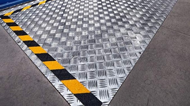 【昆山玉寰】防滑膠帶的工藝優(yōu)勢有哪些？