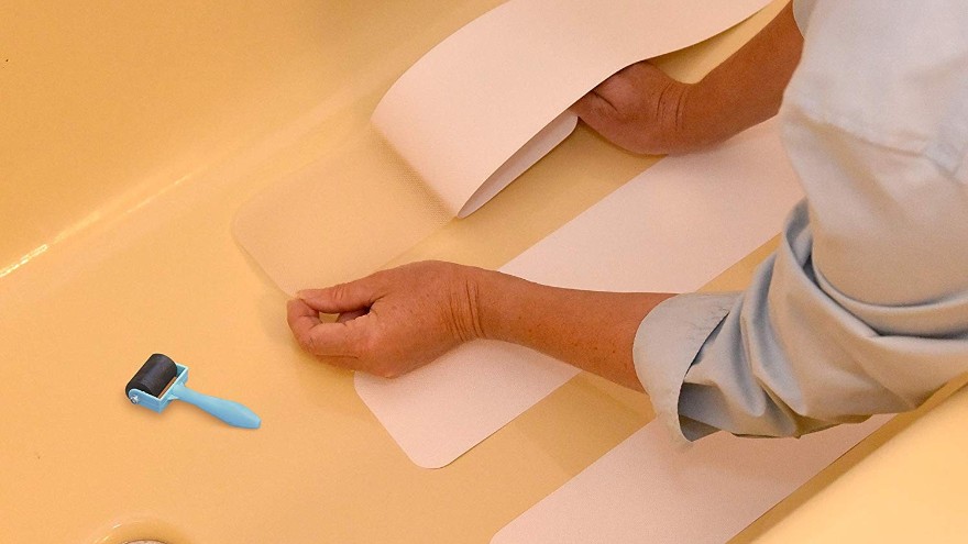 浴室太滑怎么辦？浴室防滑貼來解決【昆山玉寰】